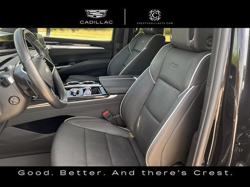 Certified 2025 Cadillac Escalade Sport w/ LPO, ONYX Package AWD/4WD image 27