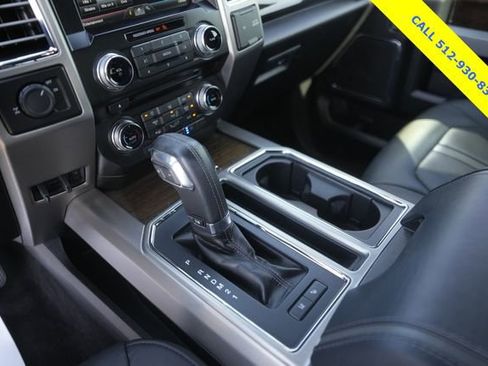 Used 2015 Ford F150 Platinum w/ Equipment Group 701A Luxury image 28