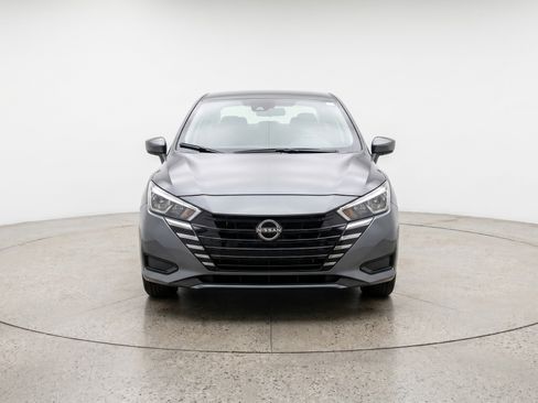 Used 2025 Nissan Versa SV FWD image 2