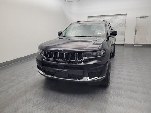 Used 2022 Jeep Grand Cherokee L Laredo w/ Luxury Tech Group I AWD/4WD image 15