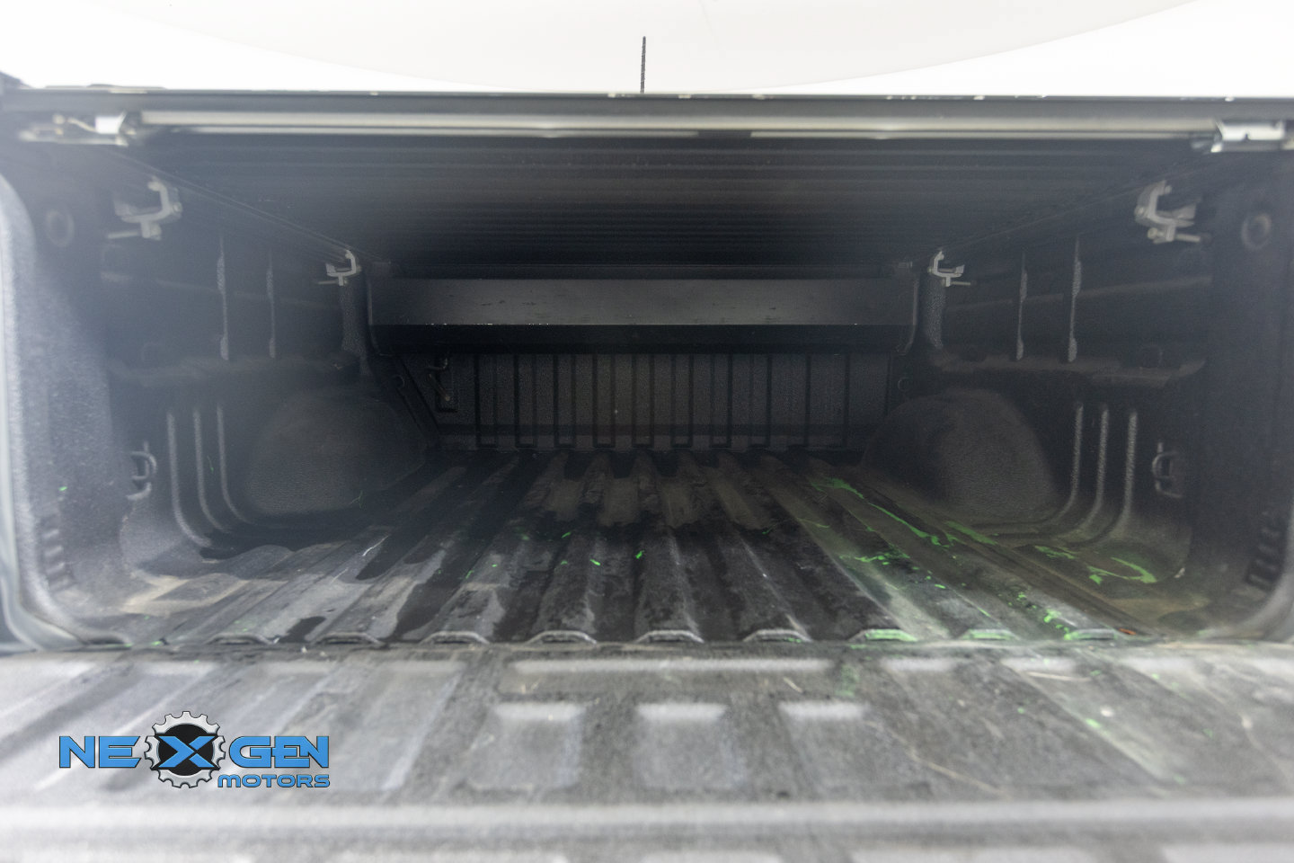 Used 2022 Chevrolet Colorado Z71 AWD/4WD image 36