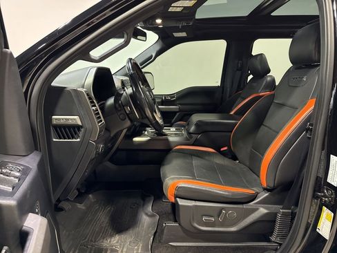 Used 2018 Ford F150 Raptor w/ Equipment Group 802A Luxury AWD/4WD image 36