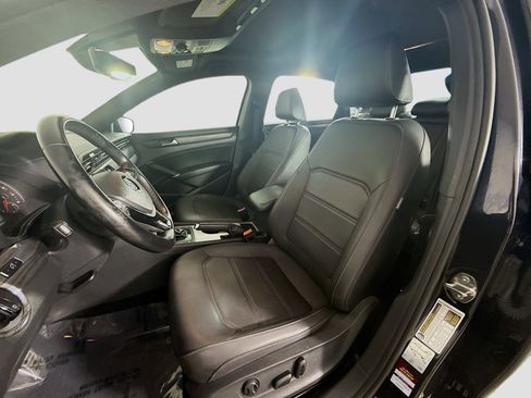 Used 2021 Volkswagen Passat 2.0T R-Line image 22