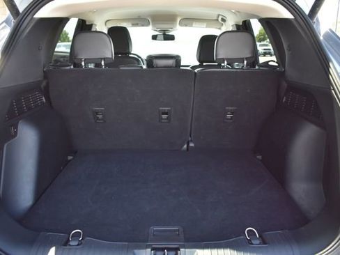 Used 2023 Ford Escape Platinum AWD/4WD image 39