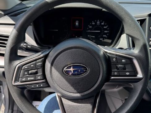 Used 2025 Subaru Impreza 2.0i AWD/4WD image 9