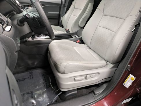 Used 2019 Honda Passport Touring image 10