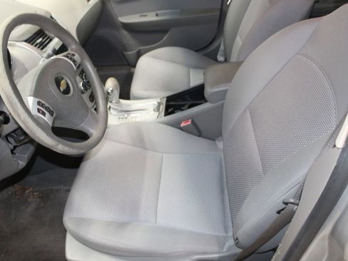Used 2010 Chevrolet Malibu LS image 26
