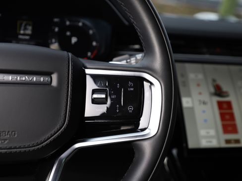 Certified 2025 Land Rover Range Rover Sport image 27