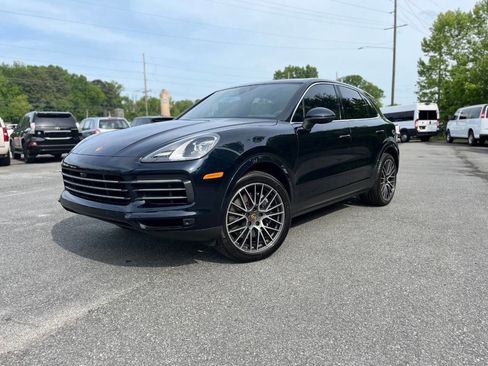 Used 2021 Porsche Cayenne AWD/4WD image 11