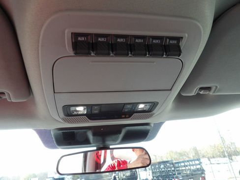 Used 2024 Ford F550 4x4 Crew Cab Super Duty image 42