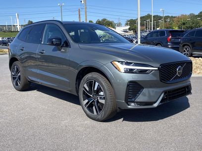 New 2026 Volvo XC60 B5 Core w/ Climate Package
