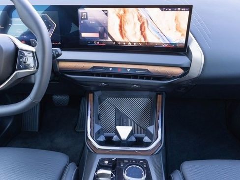 Certified 2025 BMW X3 xDrive30i image 24