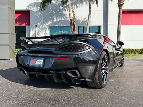 Used 2017 McLaren 570S Coupe image 17