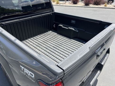 Used 2025 Toyota Tacoma TRD Off-Road AWD/4WD image 26
