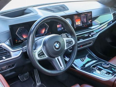 Used 2023 BMW X7 M60i w/ Executive Package image 5