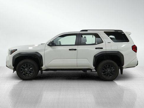 Used 2025 Toyota 4Runner SR5 image 2