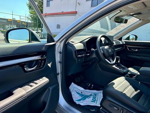 Used 2026 Honda CR-V EX-L image 9