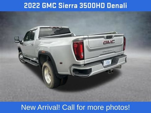 Used 2022 GMC Sierra 3500 Denali AWD/4WD image 4