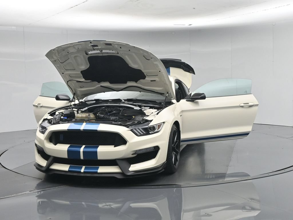 Certified 2020 Ford Mustang Shelby GT350 w/ Technology Package RWD image 29
