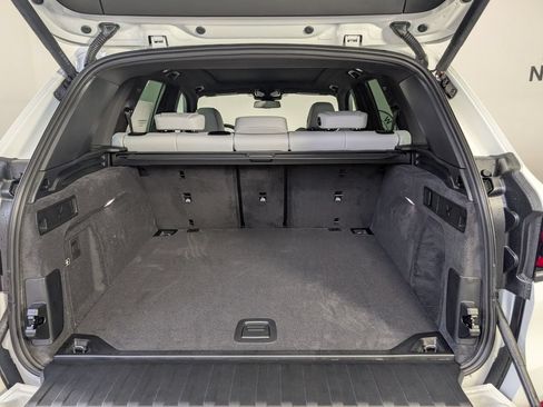 New 2026 BMW X5 xDrive40i AWD/4WD image 19