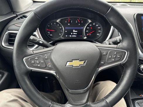 Used 2024 Chevrolet Equinox Premier AWD/4WD image 39