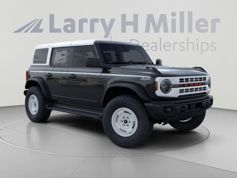 New 2026 Ford Bronco Heritage Edition AWD/4WD image 7