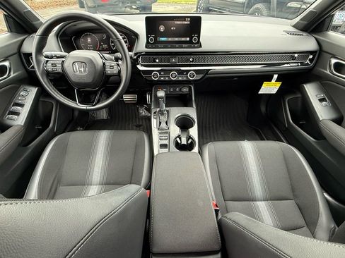 Certified 2025 Honda Civic Sport image 19