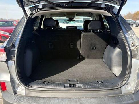 Used 2022 Ford Escape SEL AWD/4WD image 12