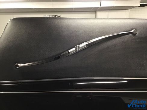 Used 2011 Cadillac DTS Base image 16