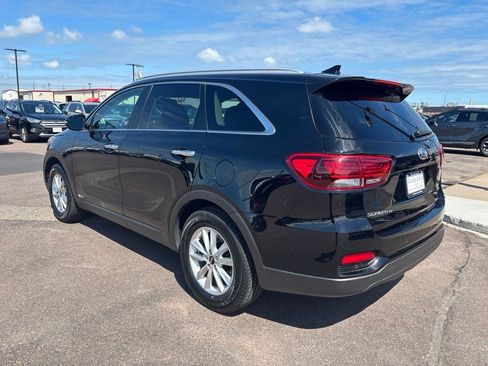Used 2019 Kia Sorento AWD w/ LX Convenience Package image 7