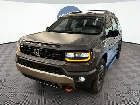 Used 2026 Honda Passport TrailSport image 1