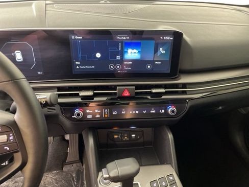 New 2026 Kia Sportage SX FWD image 25