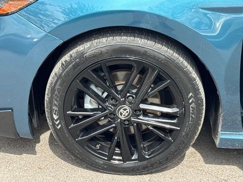 Used 2025 Toyota Camry SE FWD image 22