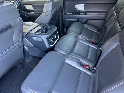 Certified 2025 Ford Expedition Max Active AWD/4WD image 11