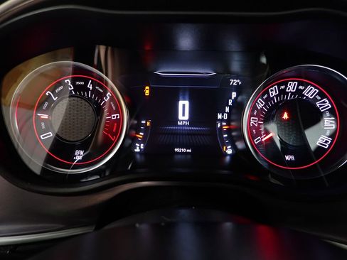 Used 2022 Dodge Challenger GT AWD/4WD image 24
