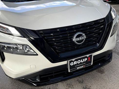 Certified 2023 Nissan Rogue SV w/ SV Premium B Package image 30