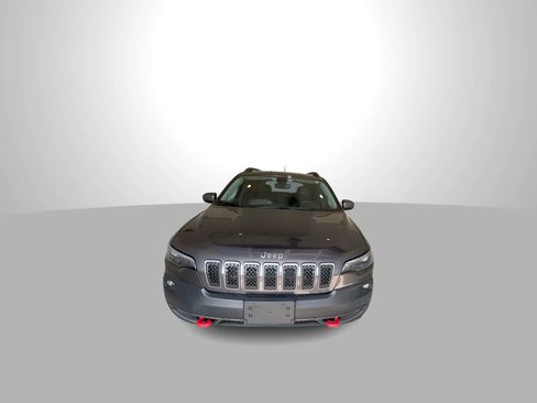 Used 2019 Jeep Cherokee Trailhawk w/ Cold Weather Group AWD/4WD image 3