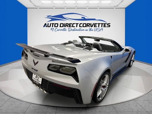 Used 2019 Chevrolet Corvette ZR1 RWD image 11