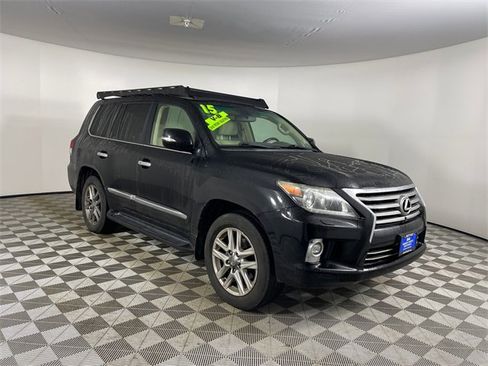 Used 2015 Lexus LX 570 4WD image 23