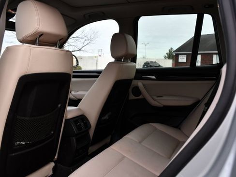 Used 2016 BMW X3 xDrive28i image 13