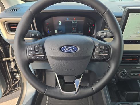 New 2025 Ford Maverick Lariat w/ 4K Tow Package image 24