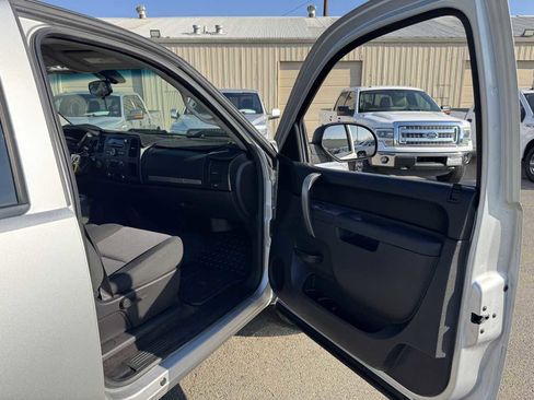 Used 2013 GMC Sierra 1500 SLE w/ Power Tech Package image 18