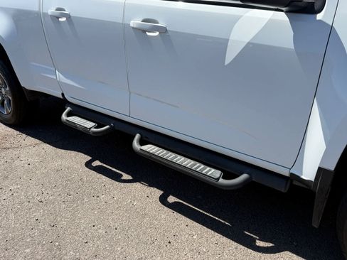 Used 2018 Chevrolet Colorado Z71 RWD image 8