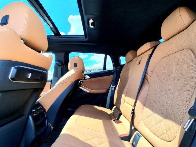 Used 2024 BMW X2 xDrive28i w/ Premium Package AWD/4WD image 26