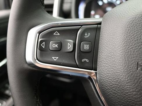 New 2026 RAM 2500 Laramie AWD/4WD image 25
