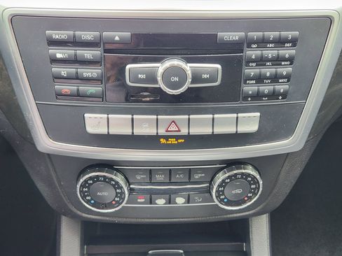 Used 2015 Mercedes-Benz ML 350 ML350 RWD image 19