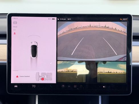 Used 2018 Tesla Model 3 Long Range image 21