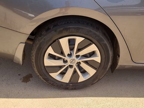 Certified 2025 Nissan Altima 2.5 S FWD image 6