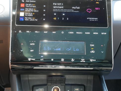 Used 2024 Hyundai Tucson Limited AWD/4WD image 26