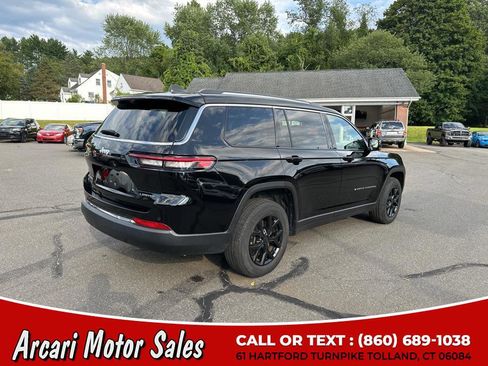 Used 2022 Jeep Grand Cherokee L Limited w/ Luxury Tech Group II image 5